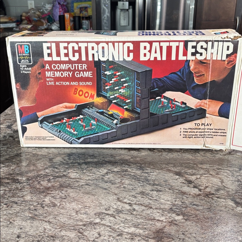 Milton Bradley Electronic Battleship Set 4750 Tested Working In Box